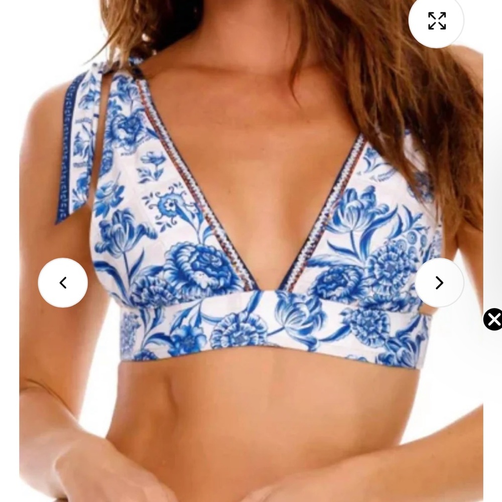AGUA BENDITA Laurie Azure Blue and White Floral Bikini Top